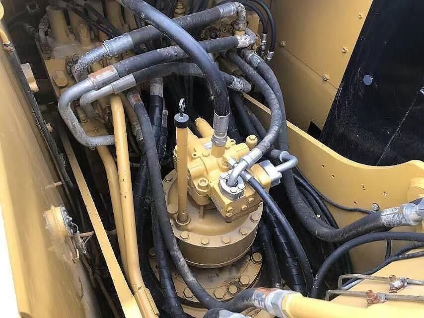 Gebrauchtes Grabgerät Katerpillermaschinen CAT323 zum Verkauf in gutem Zustand,guter Preis Gebrauchtes Grabgerät
