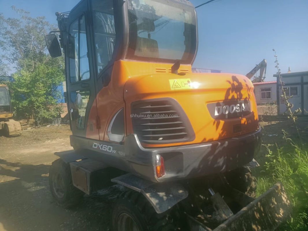 Doosan Warmverkauf Gebrauchtes Doosan dh60-7 Crawler Bagger/Brauchtes Mini Digger Doosan DX60W Günstig
