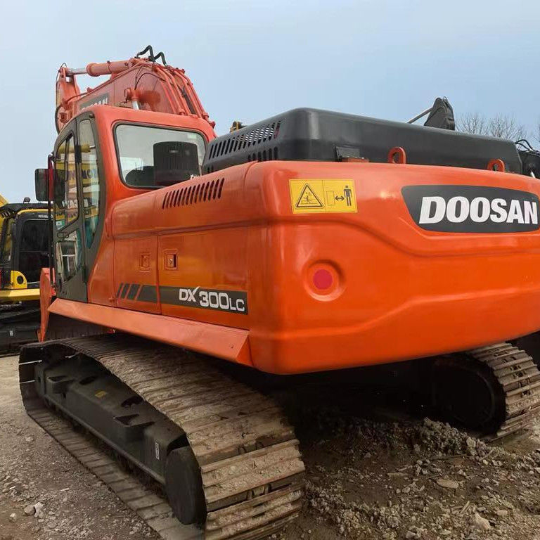 Gebraucht Doosan DX300 Bagger Doosan gebraucht DX300LC DX225 DH225 Bagger in gutem Zustand mit niedrigem Preis