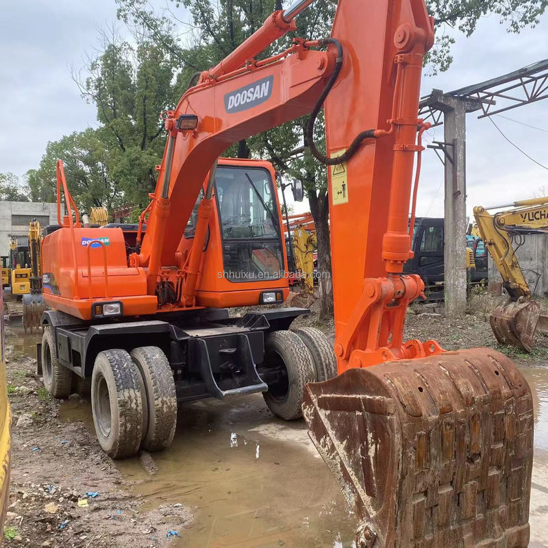 Doosan Warmverkauf Warmverkauf Gebraucht Doosan DH150 W-7 Gebraucht Bagger in gutem Zustand Radbagger.