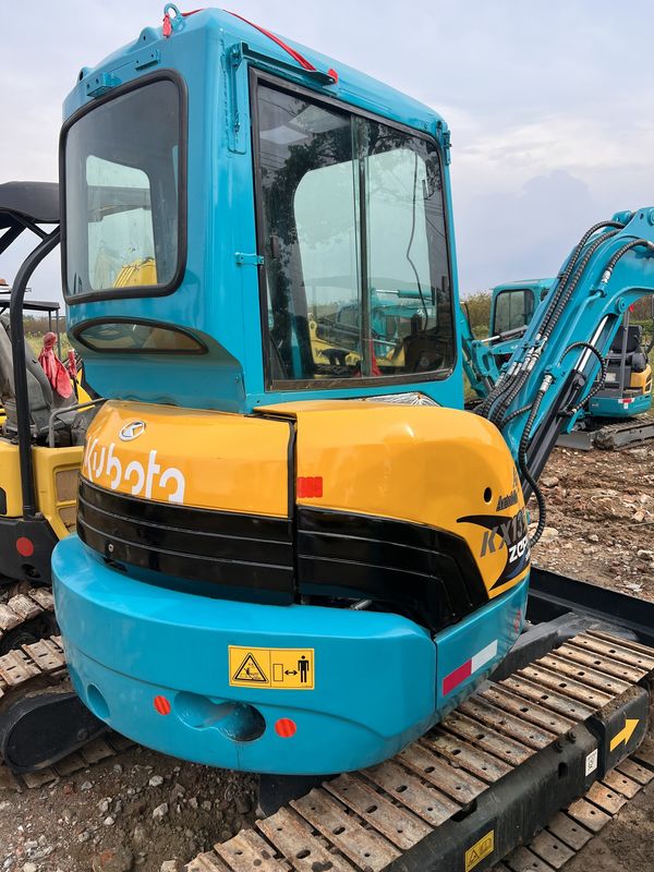 Gebraucht Bagger Kubota135/Second Hand Mini-Grabmaschine Kubota 135 günstiger Preis zum Verkauf