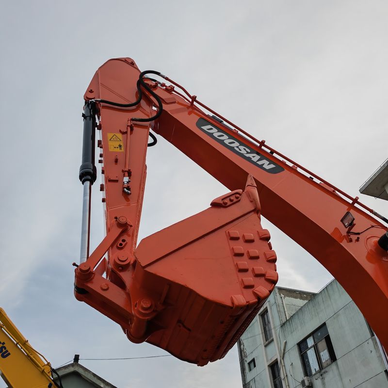 25 Tonnen langlaufender Gebrauchtbagger Doosan dx225 zum Verkauf Gebrauchtbagger Doosan 225 zum Verkauf
