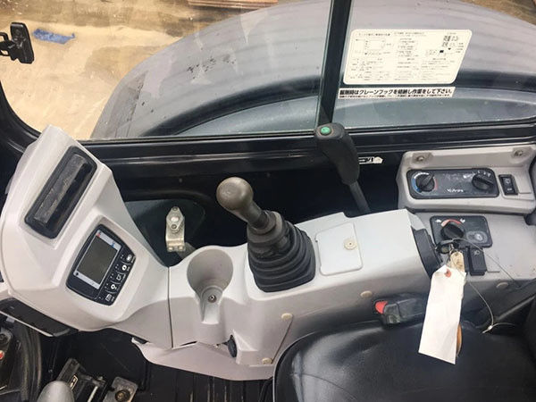 Gebrauchtes KubotaU40 Bagger aus Korea zum Verkauf