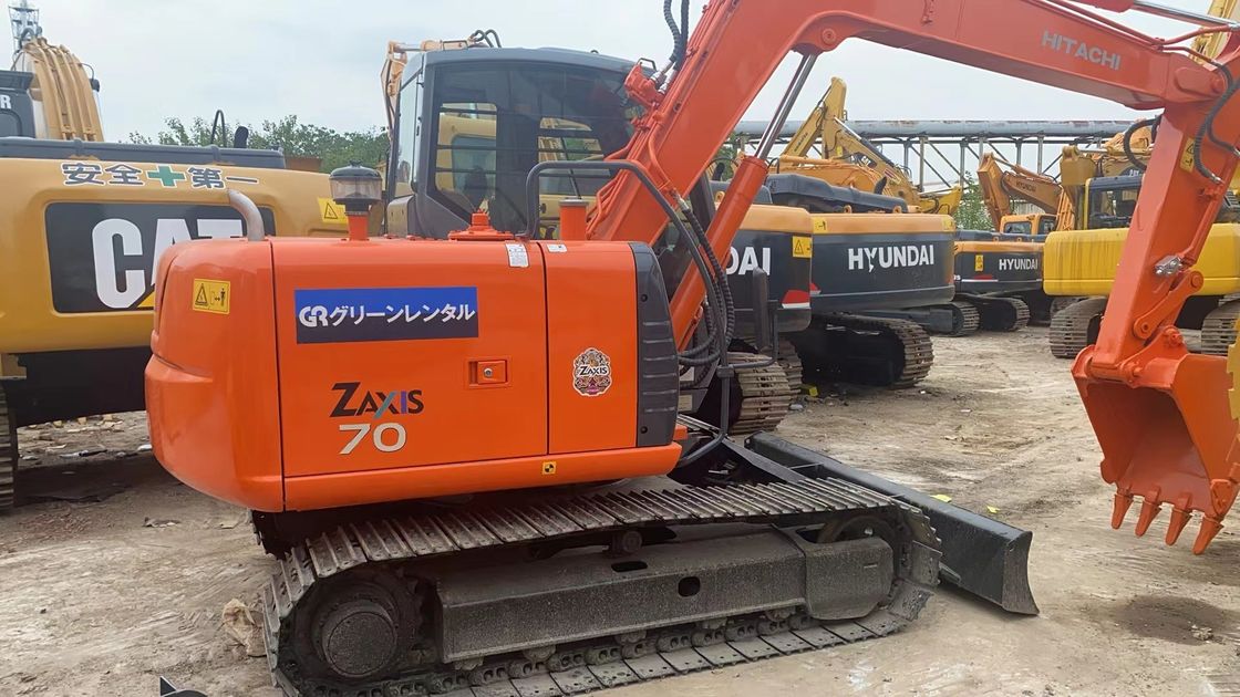 Gebrauchtes Bagger Hitachi ZX70 Minibagger ZX70 ZX75 Gebrauchtbagger in Japan
