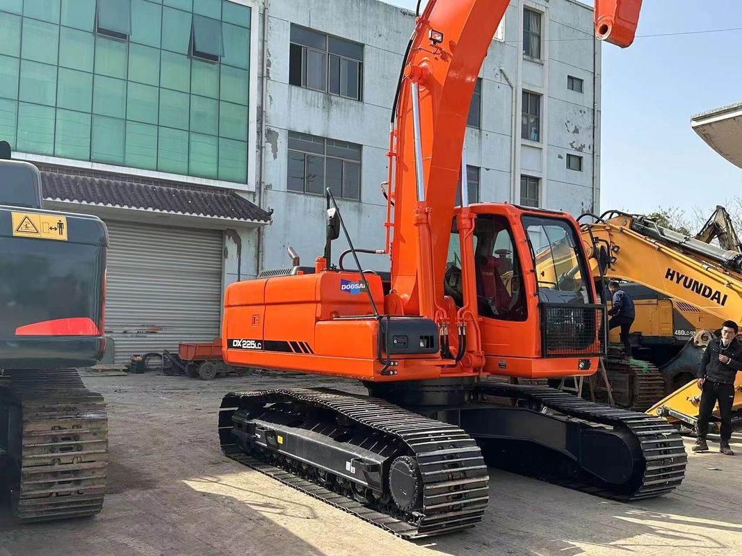 25 Tonnen Originalfarbe Gebraucht Crawler Großer Bagger Doosan Dh225-9 Gebrauchtbagger