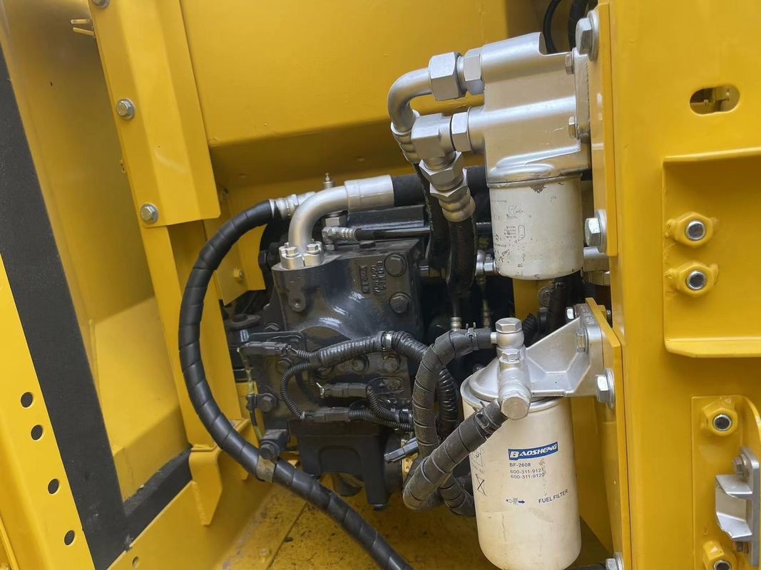 Gebrauchtes Hand-Erdgräber Komatsu PC130 Gebrauchtmaschinen 13 Tonnen Gebraucht-Hand-Post-Lochgräber Gebraucht-Lochgräber zum Verkauf