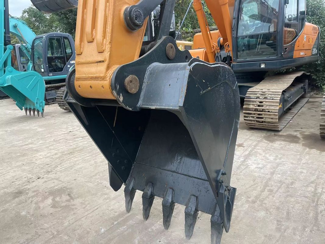 Gebraucht großer Crawler Bagger Hyundai 220 Digger Gebraucht großer Bagger 22 Tonnen Gebraucht Bagger