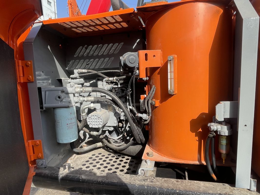 Gebrauchtmaschine Gebrauchtbagger-Gräbermaschine HITACHI 120 zu einem niedrigen Preis zum Verkauf