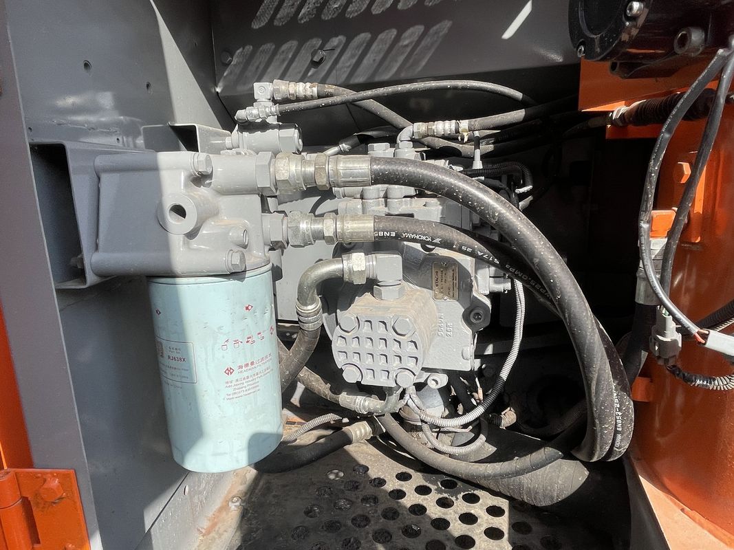 Gebrauchtmaschine Gebrauchtbagger-Gräbermaschine HITACHI 120 zu einem niedrigen Preis zum Verkauf