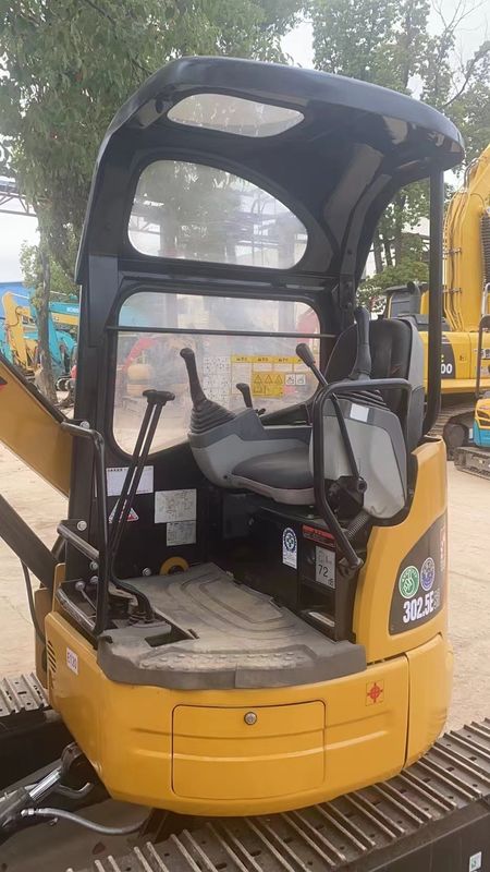 Gebrauchtes Wandbagger CAT302.5 ohne Fahrerkabine Gebrauchtbagger Minibagger zum Verkauf