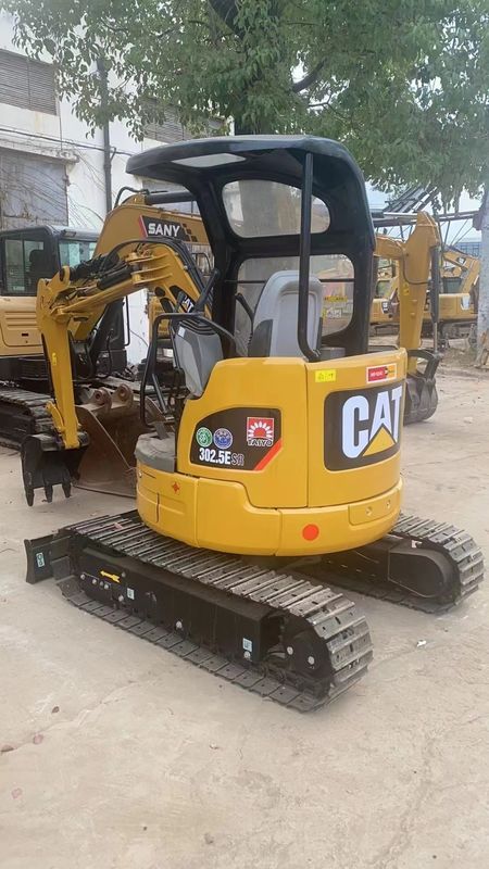 Gebrauchtes Wandbagger CAT302.5 ohne Fahrerkabine Gebrauchtbagger Minibagger zum Verkauf