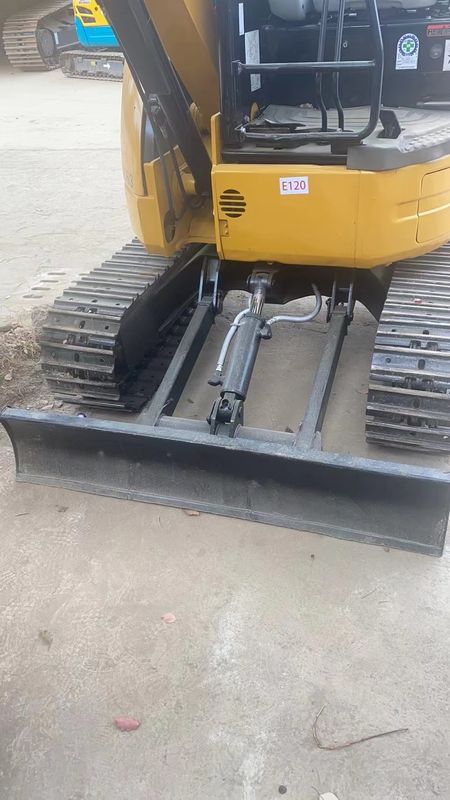 Gebrauchtes Wandbagger CAT302.5 ohne Fahrerkabine Gebrauchtbagger Minibagger zum Verkauf