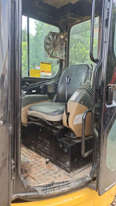Gebrauchtes Minibagger CAT303 mit Fahrtkabine Hand Erdbagger China Minibagger