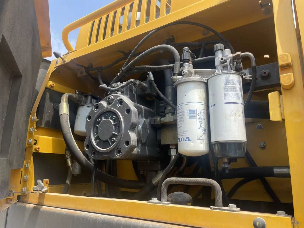 Gebrauchtes Bagger VOLVO EC480/Schweiz Originalmaschinen Schwermaschinenmaschinen Gebrauchtmaschine 48T