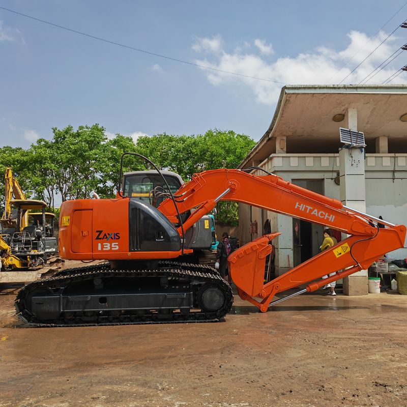 Hitachi in Lager 90% gebrauchtes Hitachi zx135/verwendetes Crawlerbagger Hitachi zx135 zum Verkauf
