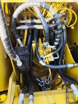 Gebrauchte Bagger Katze Raupen 320D