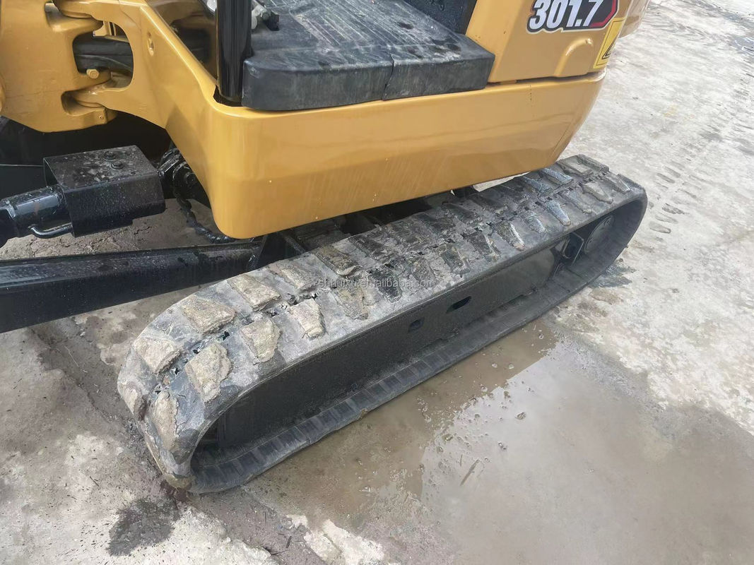 Gebrauchtes Cat Minibagger 301,7 1,7 Tonnen japanisches Crawler Bagger zum Verkauf