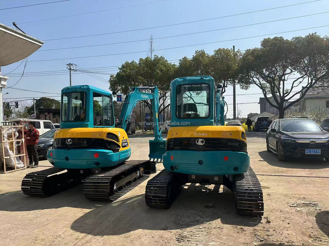 In gutem Zustand, von hoher Qualität, gebrauchtes Kubota 155/in Lager, gebrauchtes Bagger Kubota 155 zum Verkauf.