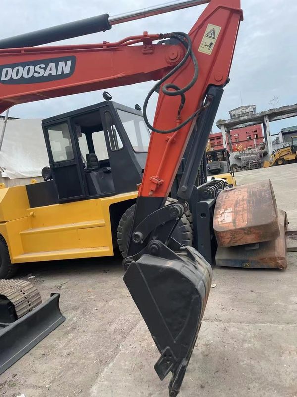 Original gebraucht Doushan DH55 Bagger ist in gutem Zustand stark und einfach zu warten