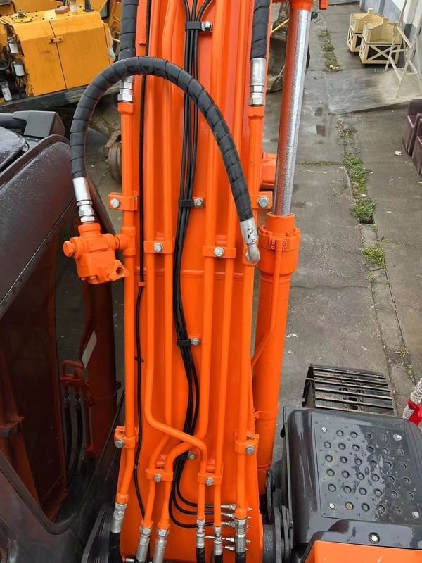 12.5 Tonnen Original verwendet Hitachi Bagger Zx130 Gebraucht Hydraulischer Crawler Bagger