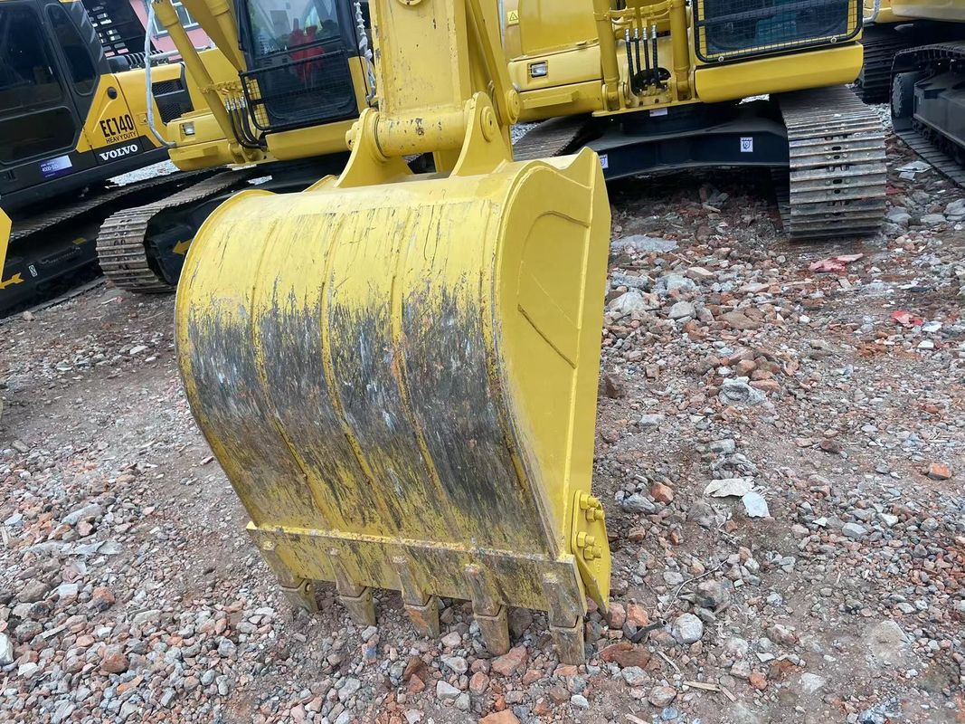 Gebrauchtes Bagger komatsu pc130/Originalmotor gebrauchtes komatsu pc130 zu günstigen Preisen zum Verkauf