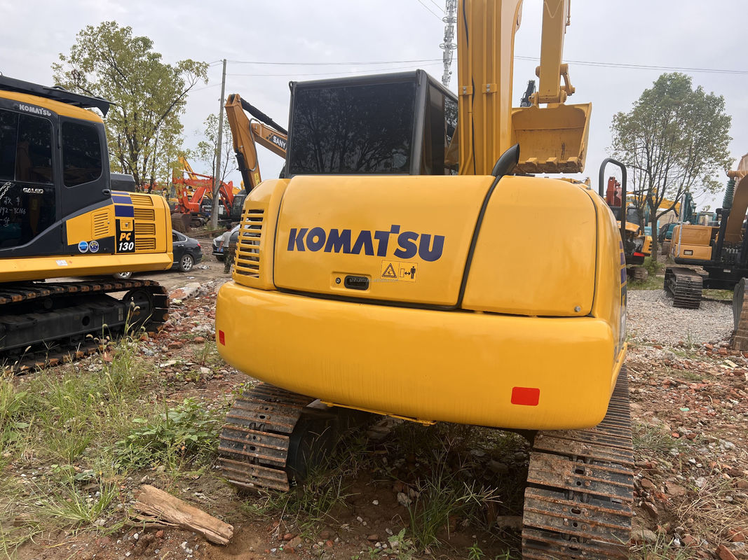 Mittelgroße Baggermaschine mit japanischem Motor gebrauchtes Komatsu pc130/gebrauchtes Komatsu pc130 mit geringer Arbeitszeit zum Verkauf