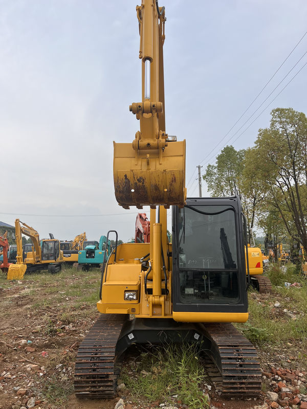 Komatsu PC130 zum Verkauf / Second-Hand-Mittelgroßbagger Komatsu PC130