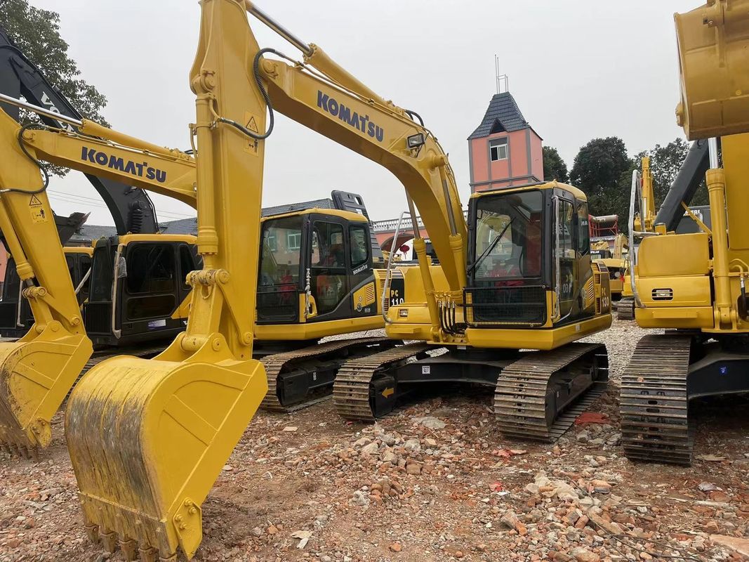 Komatsu PC130 zum Verkauf / Second-Hand-Mittelgroßbagger Komatsu PC130