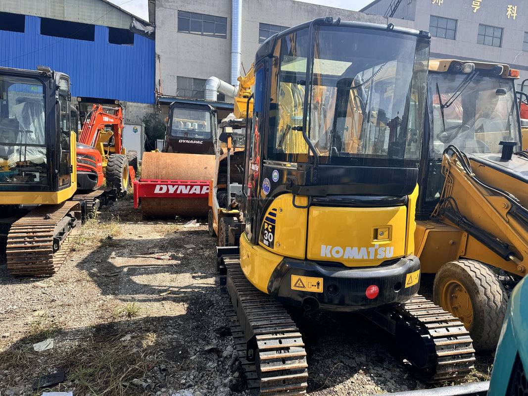 Komatsu Marke Minibagger 3 Tonnen 4 Tonnen Gebraucht Komatsu Pc30 Pc35 Pc40