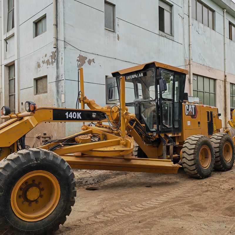 Gebrauchtes Bagger Landleveller Caterpillar CAT140K Straßenmaschine gebrauchtes Japan Traktormotor in gutem Zustand