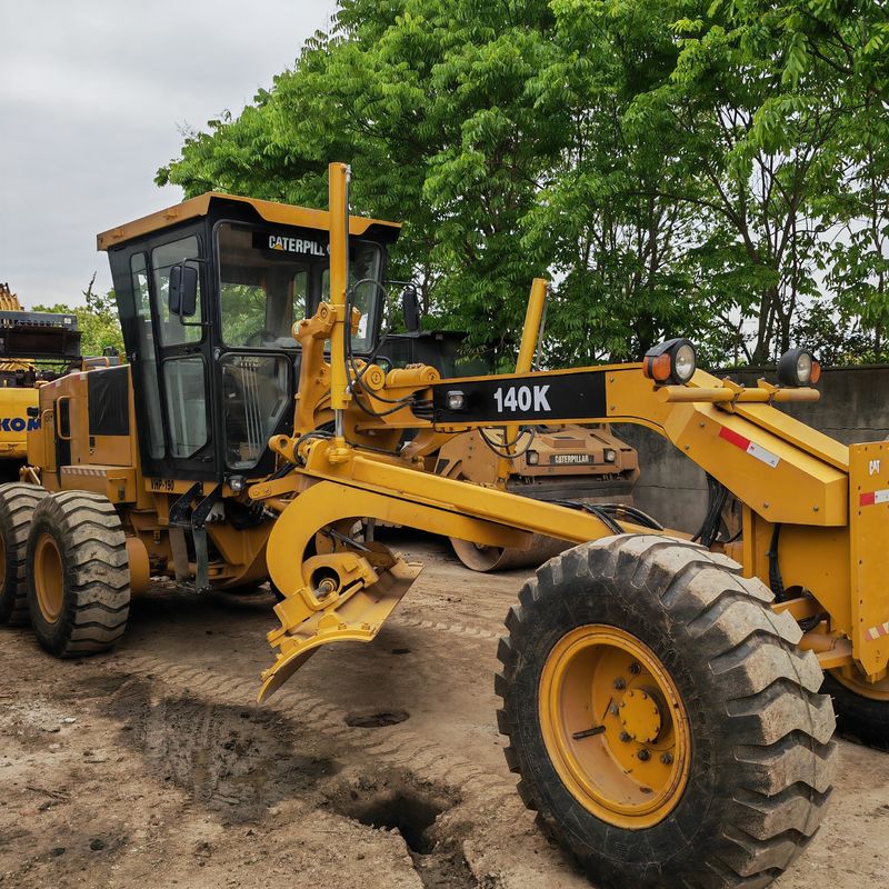 Gebrauchtes Bagger Landleveller Caterpillar CAT140K Straßenmaschine gebrauchtes Japan Traktormotor in gutem Zustand