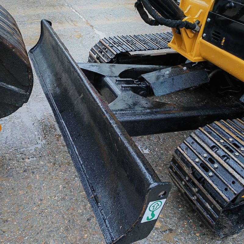 Gebrauchtmaschinen für den Bau von Maschinen und Anlagen CAT 305.5E 5 Tonnen Gebrauchtbagger aus China