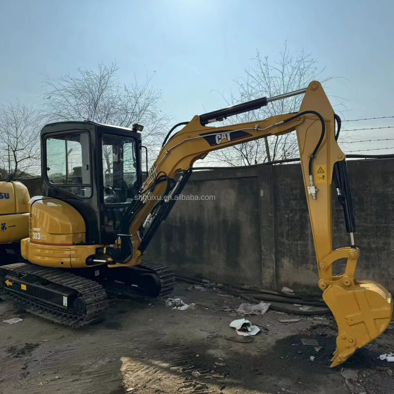 Fast neu Japan gebraucht 3 Tonnen Minibagger CAT303CR Gebraucht Crawler japanische Gebrauchtbagger Preis zum Verkauf