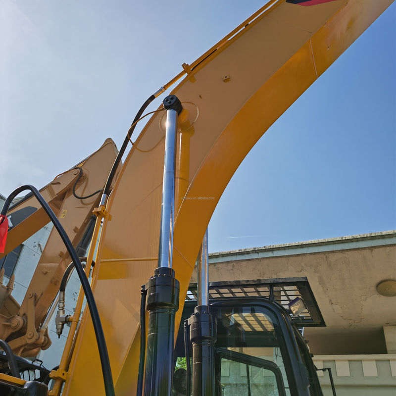 In gutem Zustand, japanische Original, gebrauchtes Caterpillar Cat320d Bagger, gebrauchtes Cat 320d Bagger in Shanghai.