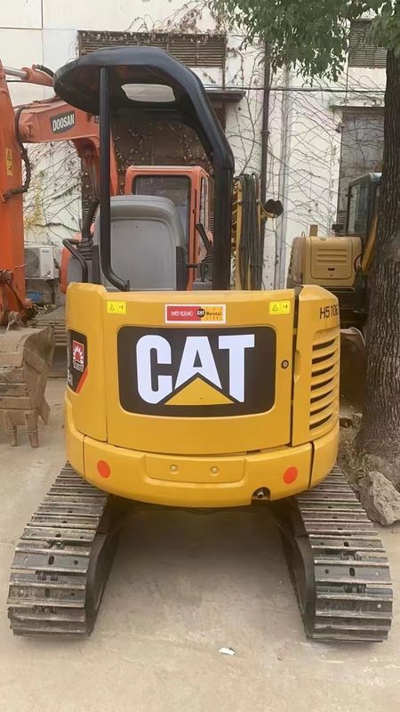 2 Tonnen Gebrauchtes CAT302.5C Mikrohydraulisches Crawlerbagger CAT301.7 CAT302 CAT303 CAT304
