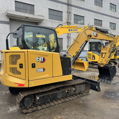 Gebrauchtes Krabblerbagger CAT306/Originalmotor in Japan gefertigt