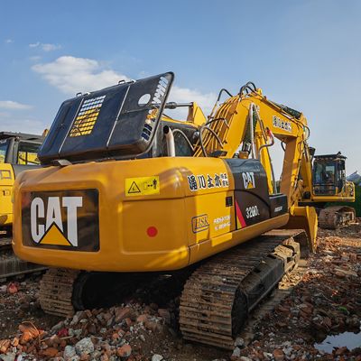 Robuster CAT-Bagger-Motor mit Netto-Schwungradleistung von 31,1 kW 41,7 PS Maximale Grabtiefe von 6,5 m